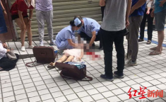 网红砸钉锤,一场网络爆红的背后故事